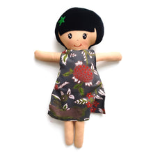 Load image into Gallery viewer, Tina (4 colours) - 14" Doll
